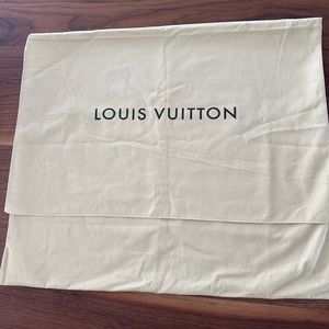 24x21 Louis Vuitton dust bag (large)